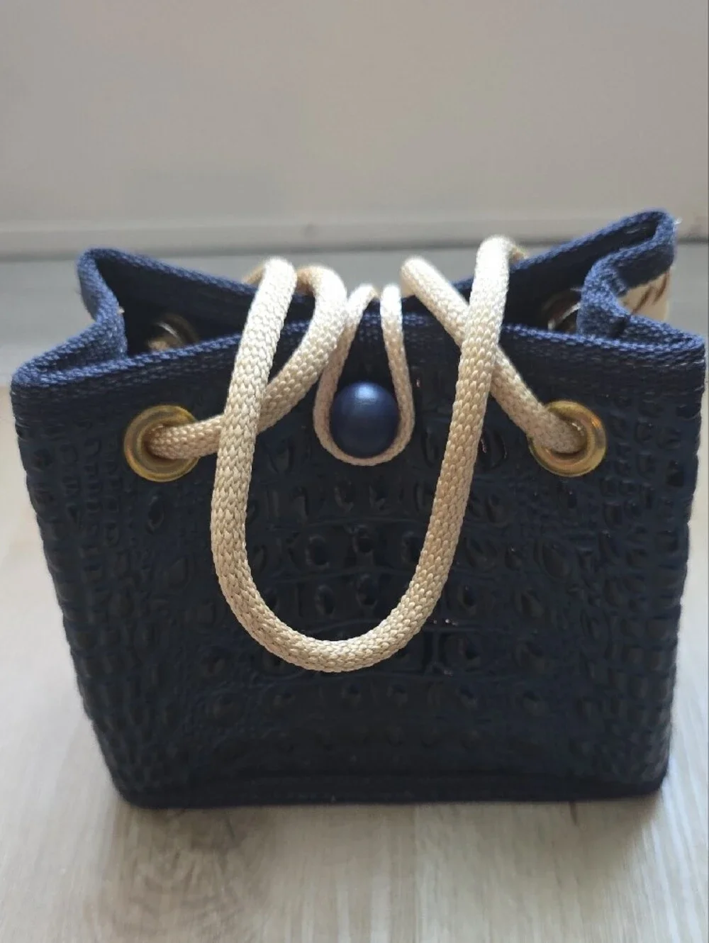 Eldena’s Collection Mini Navy Blue Croc Embossed Straw Tote Bag - Picture 5 of 9